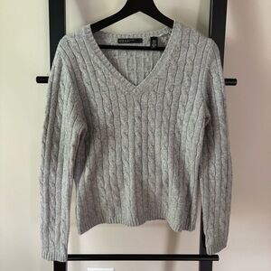 Lord & Taylor two ply Cashmere, light gray color, classic cable knit Women’s M